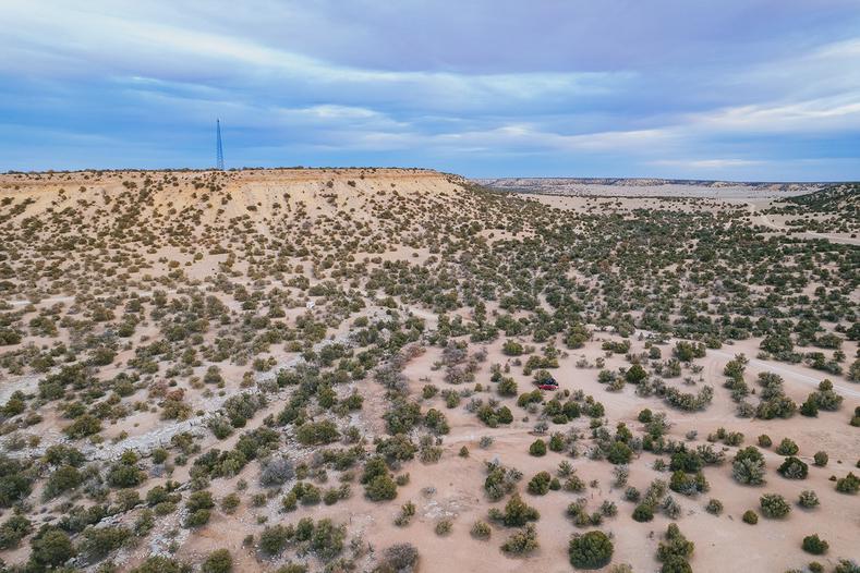 The lone 5G capable cell tower near Rattlesnake Flat. While not Ultra Capacity 5G it still had amazing speeds.