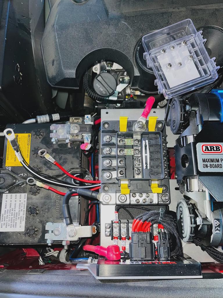 Getting everything arranged is quite a challenge. Especially with the larger gauge wires. Getting everything arranged is quite a challenge. Especially with the larger gauge wires.