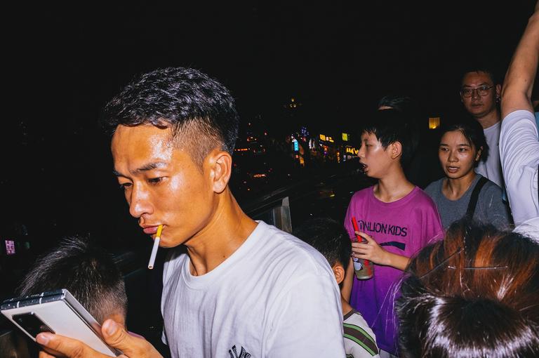 On the street above the Hongyadong Folk Custom Scene Area (洪崖洞民俗风貌区).